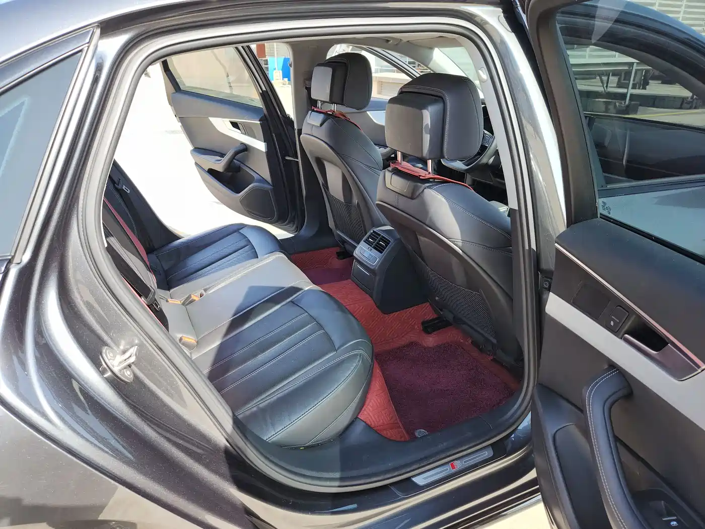 Audi A4L 2022 40 TFSI Luxury Dynamic фото 11