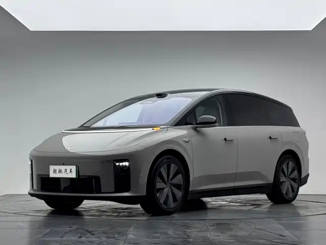 Li Auto Li i8 2026