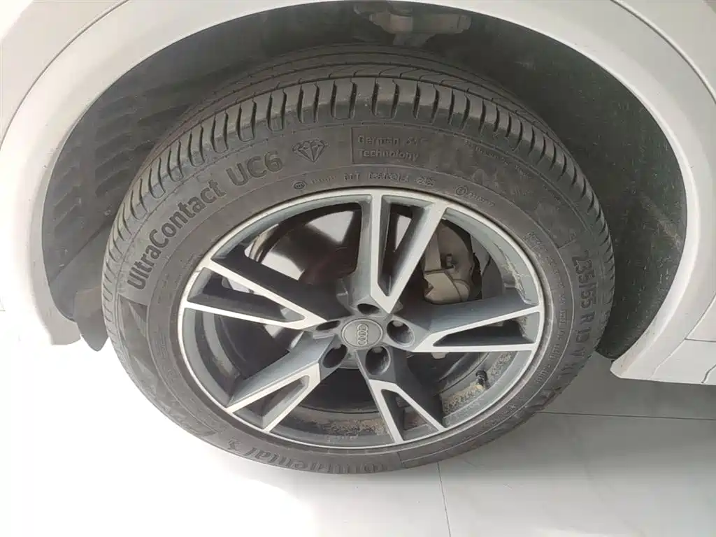 Audi Q5L 2018 45 TFSI Exclusive Fashion (China V) фото 23