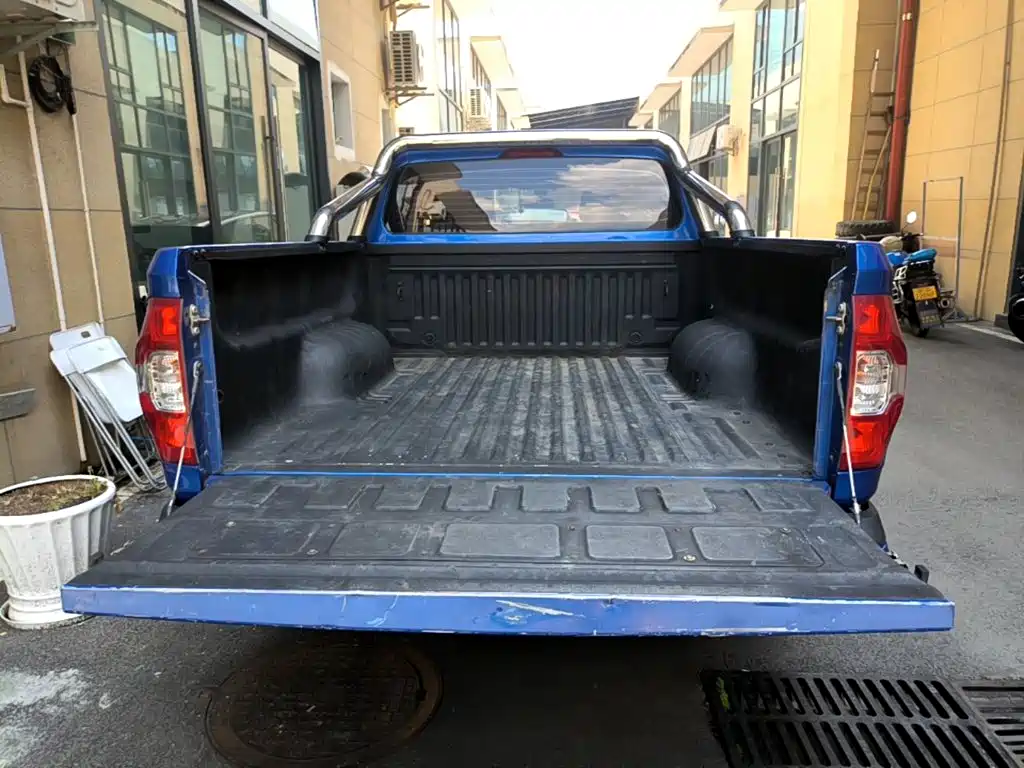 SAIC Maxus Maxus T70 2021 2021 2.0T Diesel Manual 4WD Elite Long Box High Chassis