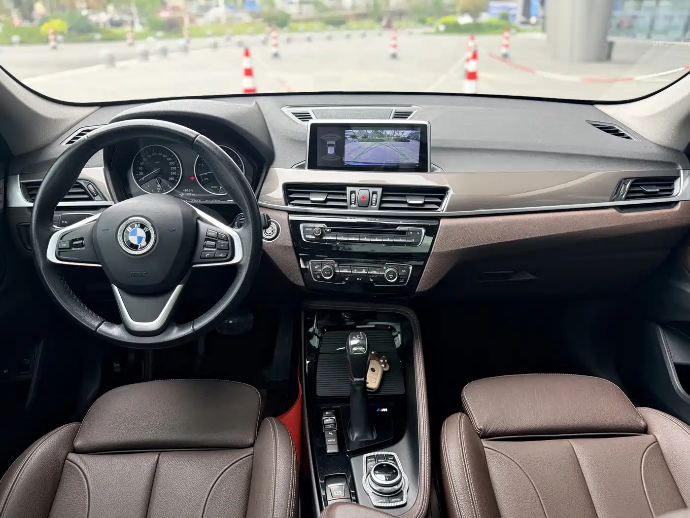 BMW X1 New Energy 2018 xDrive25Le Luxury Model фото 12