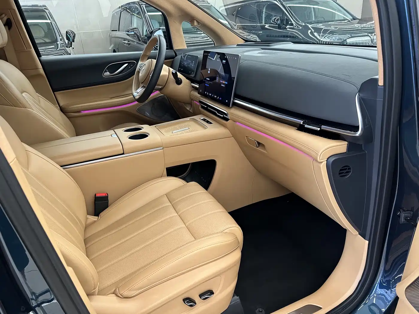Voyah Auto Voyah Dreamer 2025 2025 Model PHEV 4WD Premium QianKun Edition