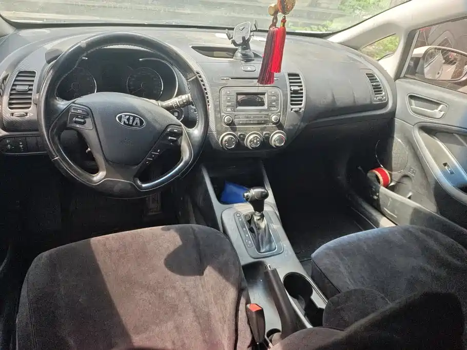 Kia K3S 2014 2014 1.6L Automatic GLS