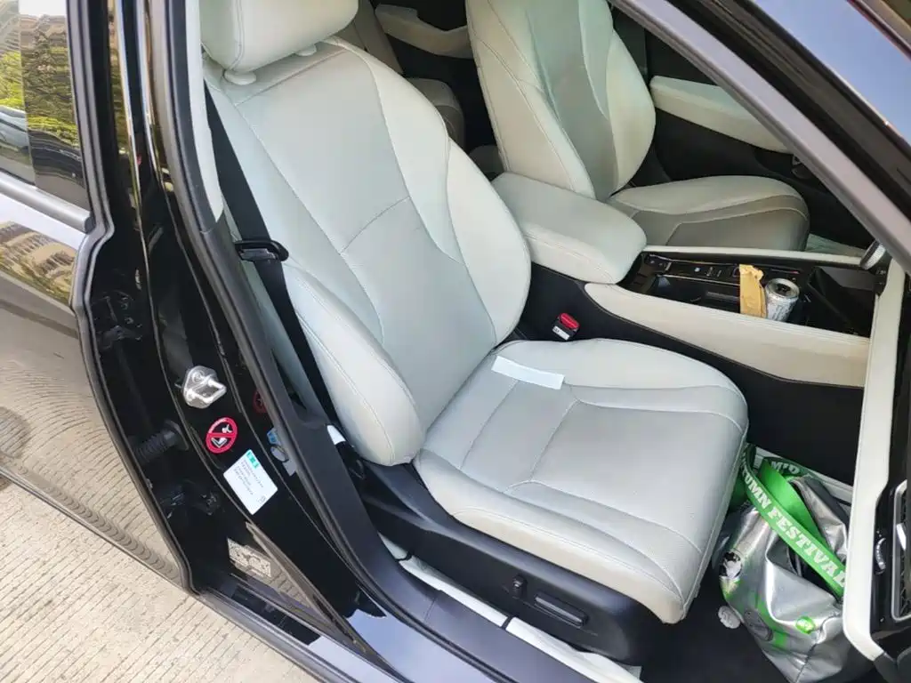 Photo 20 - Honda Inspire Hybrid