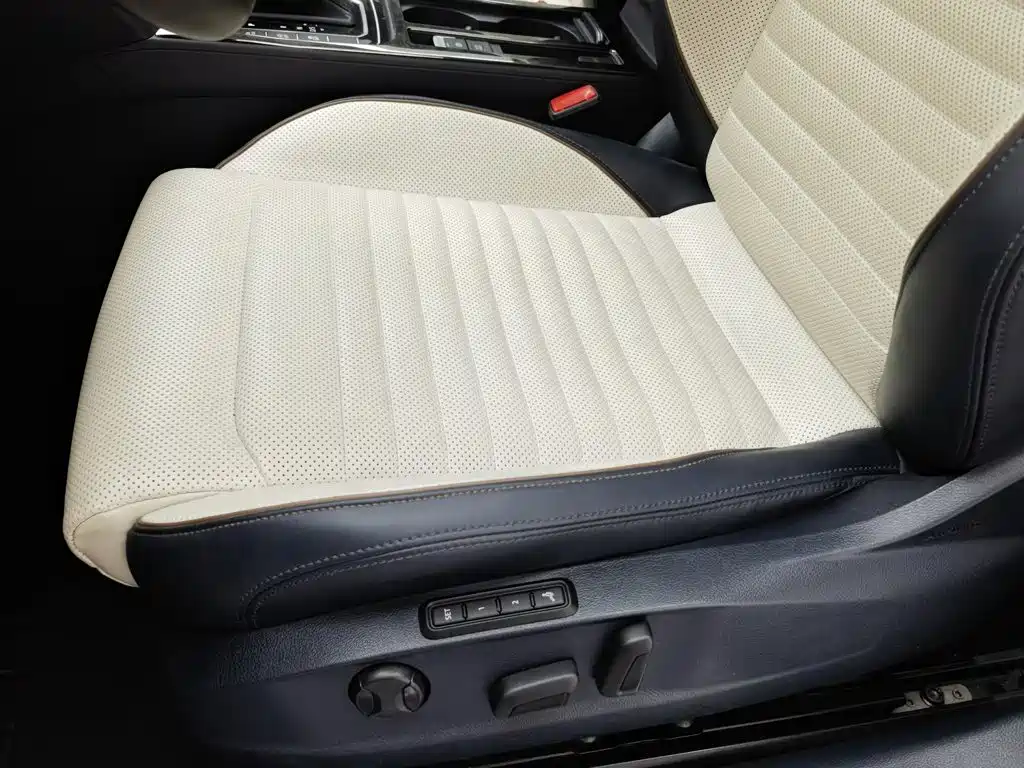 Фото 20 - Volkswagen Magotan