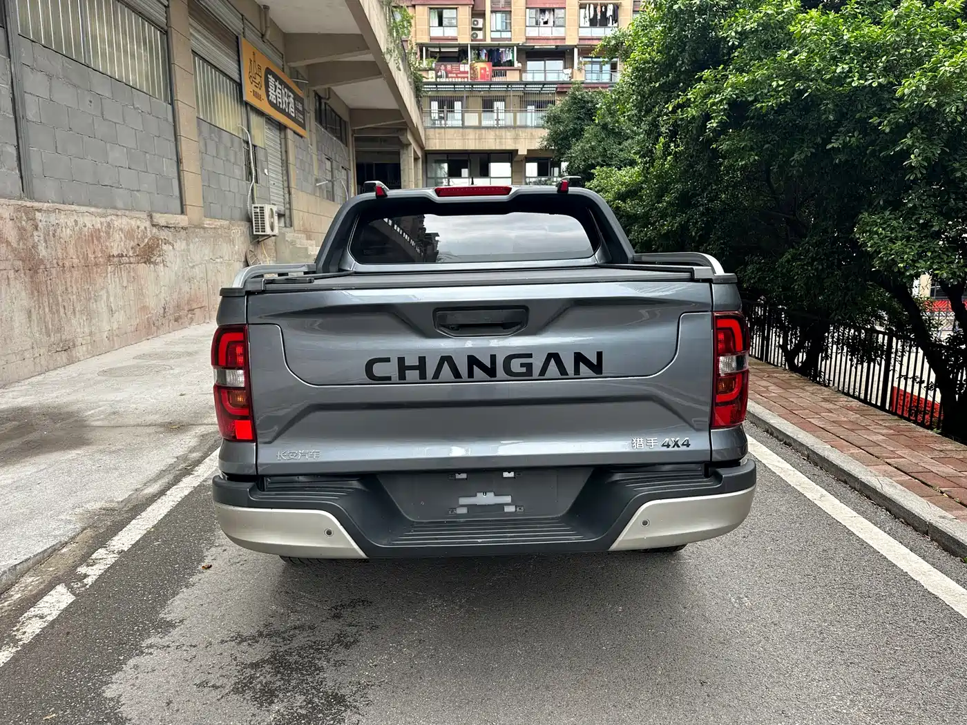 Changan Hunter 2025 2024 Knight Edition Flagship Dual Motor AWD Standard Box