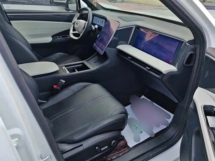 GEELY GALAXY GALAXY L7