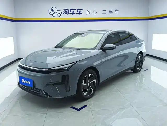 Geely Galaxy Galaxy L6 2024