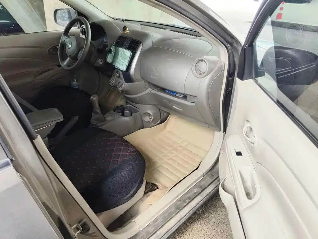 Nissan Sunny 2013 2011 1.5XE Manual Comfort Edition