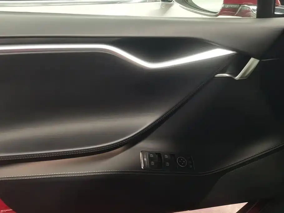 Фото 7 - Tesla Model S