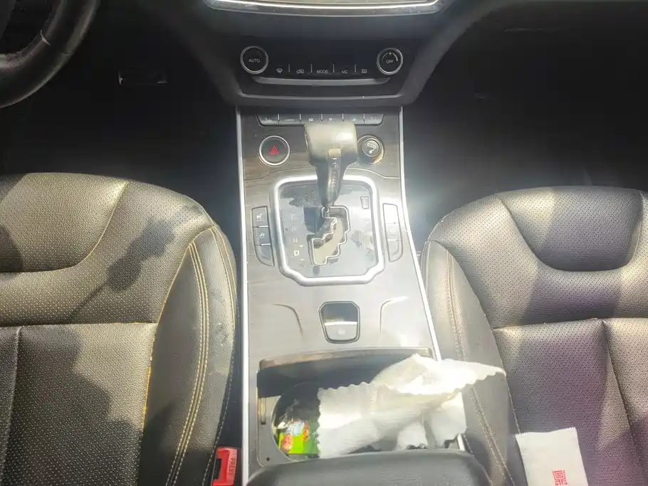 Landwind X7 2017 2015 2.0T Panorama Premium