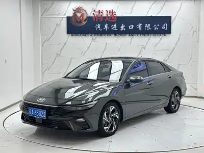 Hyundai Elantra