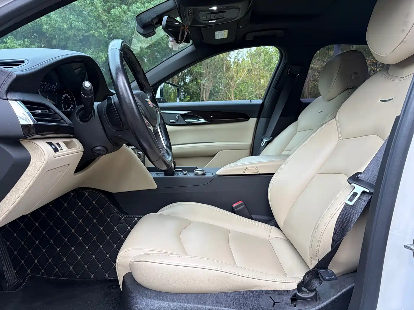 Cadillac CT6 2019 2019 28T Fashion Model