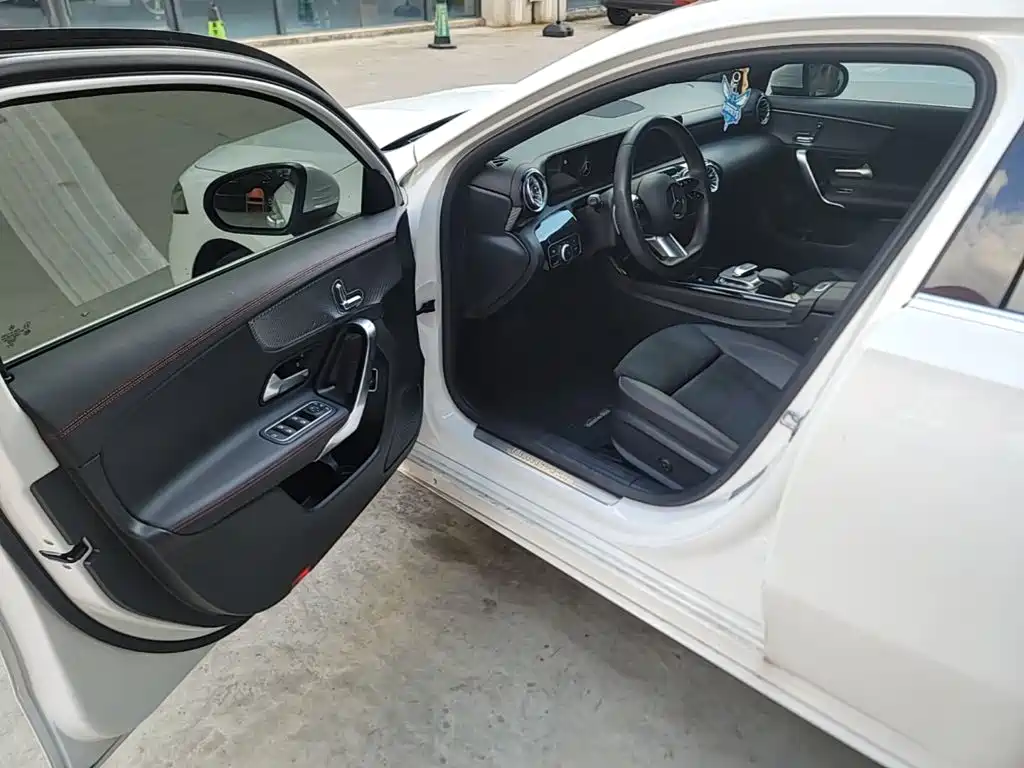 Mercedes-Benz A-Class 2024 2023 A 200 L Fashion