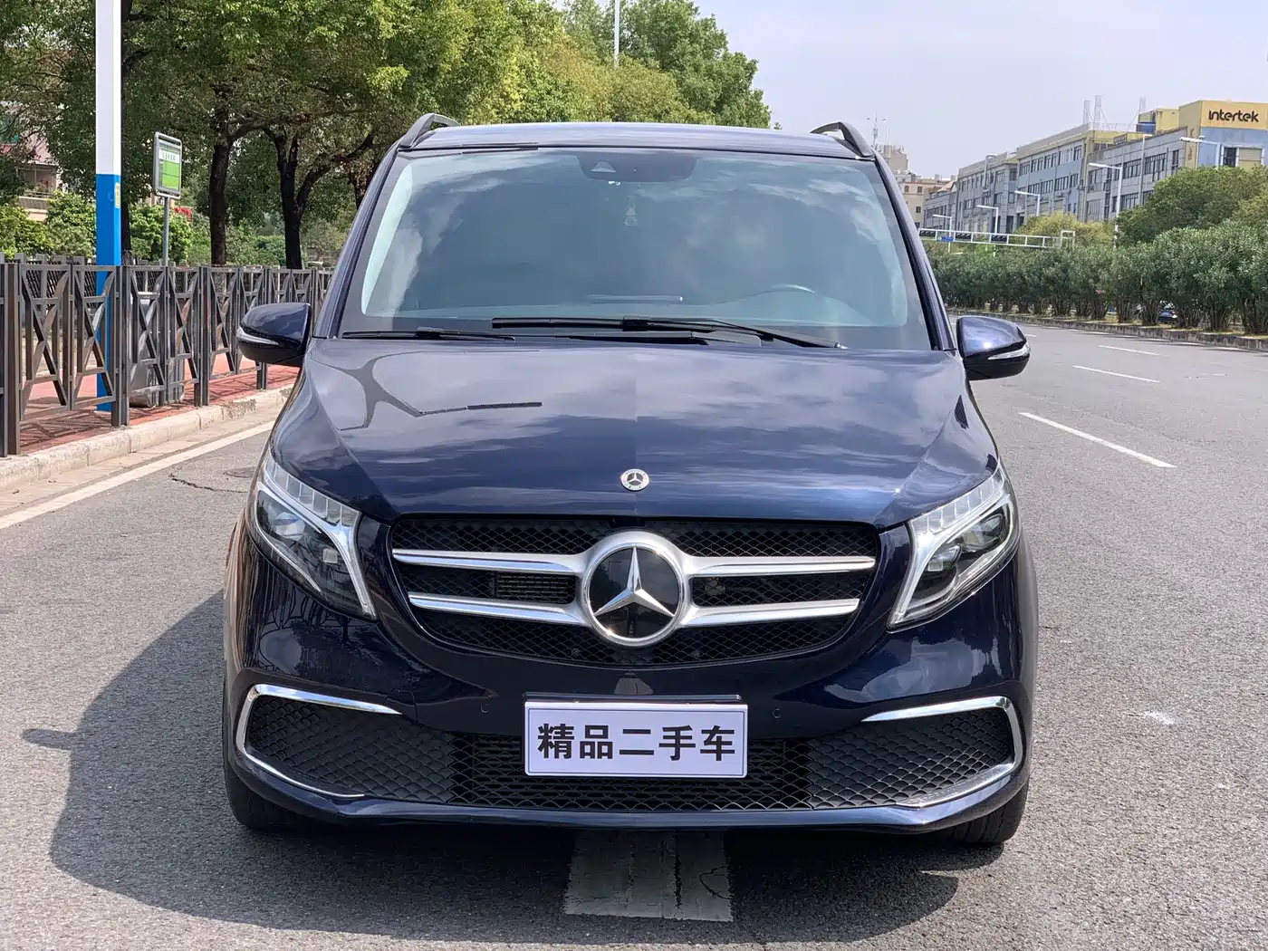 Mercedes-Benz V-Class 2022 V 260 Prestige Edition фото 2