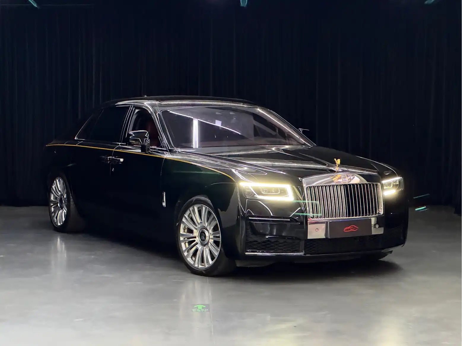 Фото 3 - Rolls-Royce Ghost