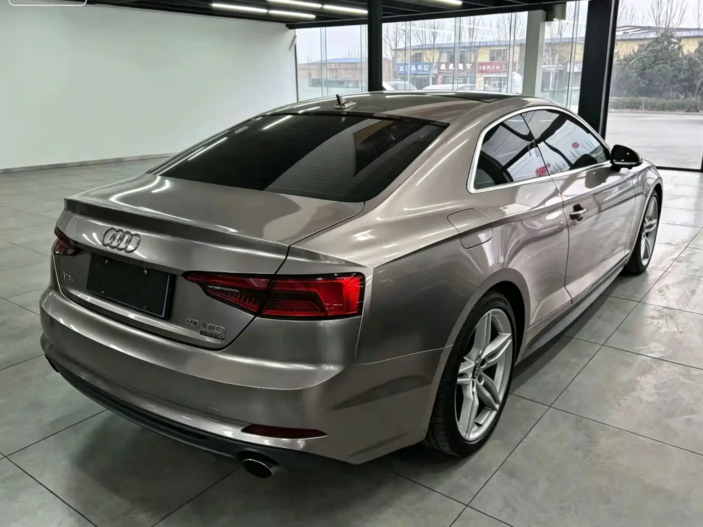 Фото 4 - Audi A5 (Import)