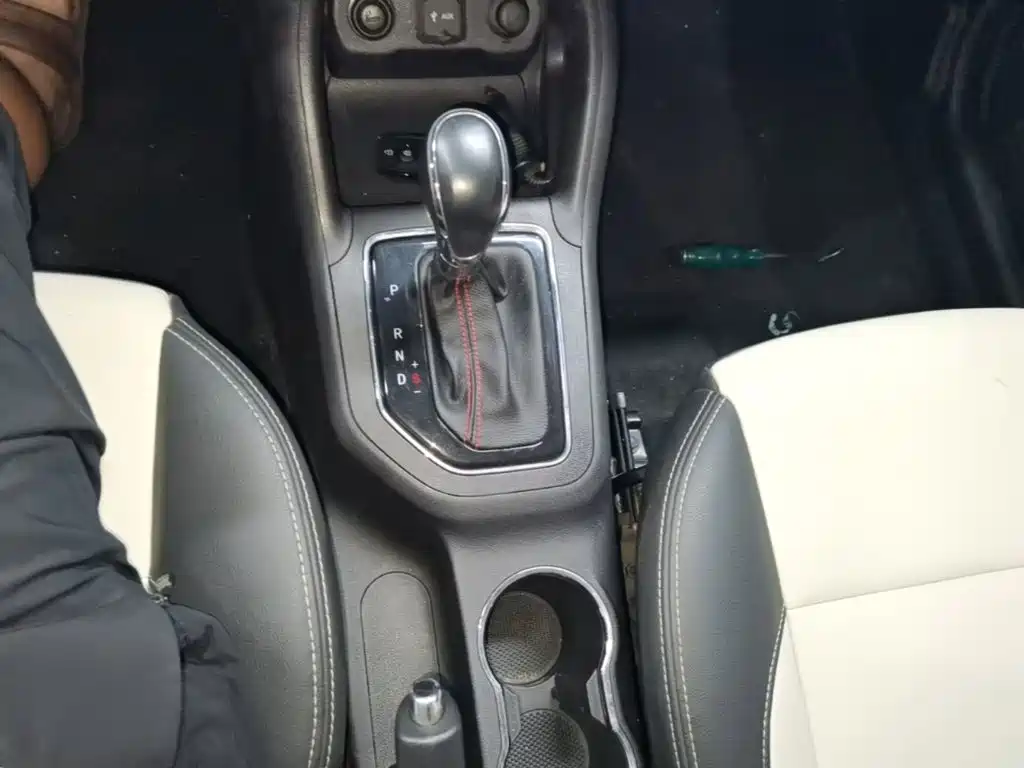 Photo 14 - Changan CS35