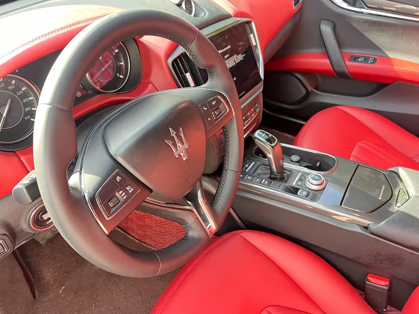 Maserati Ghibli 2022 2021 2.0T Edge Edition