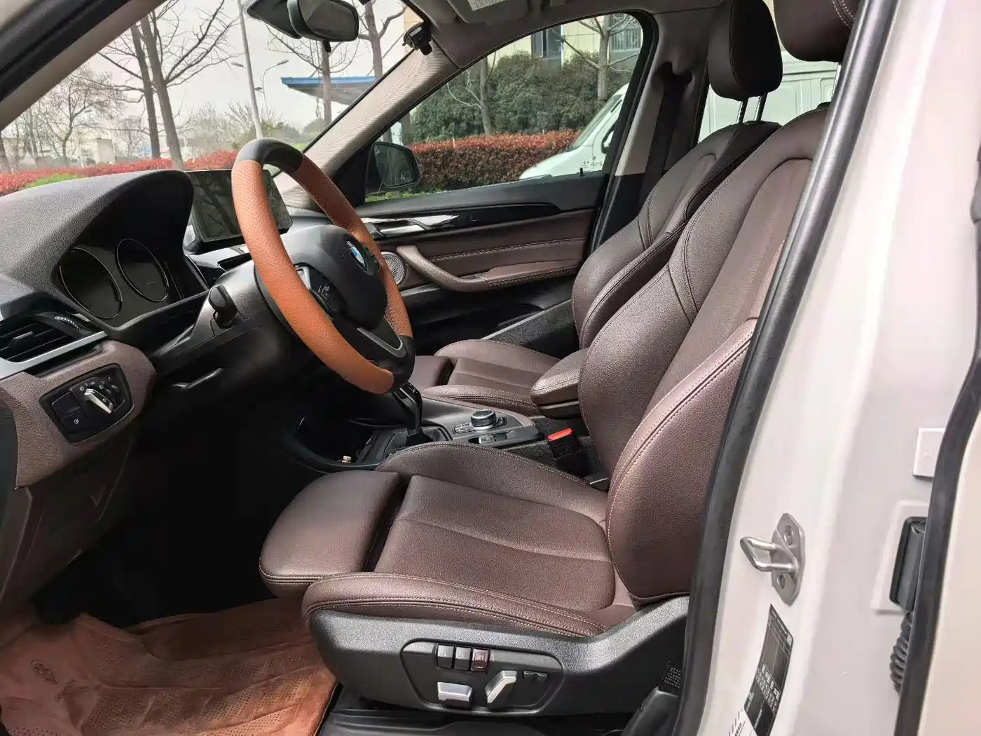 Photo 4 - BMW X1
