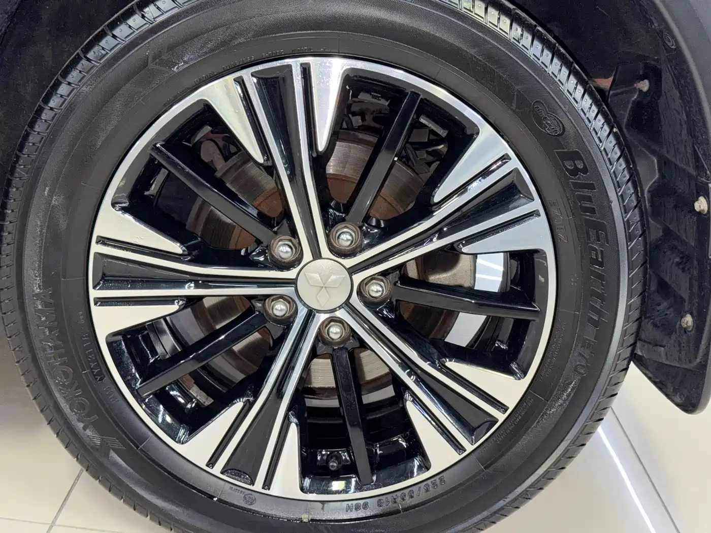 Mitsubishi Eclipse Cross 2018 1.5T CVT AWD True Self Edition фото 25
