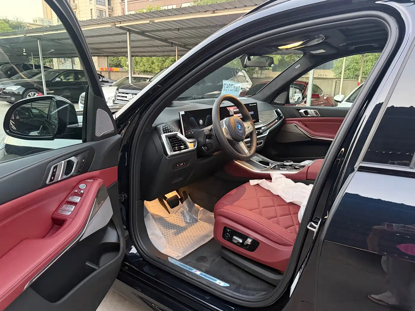 BMW X5 2026 2026 xDrive 40Li M Sport Night Edition Package