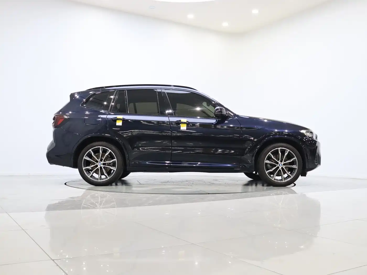 BMW X3 2023 Facelift xDrive30i Leading M Night Package фото 8