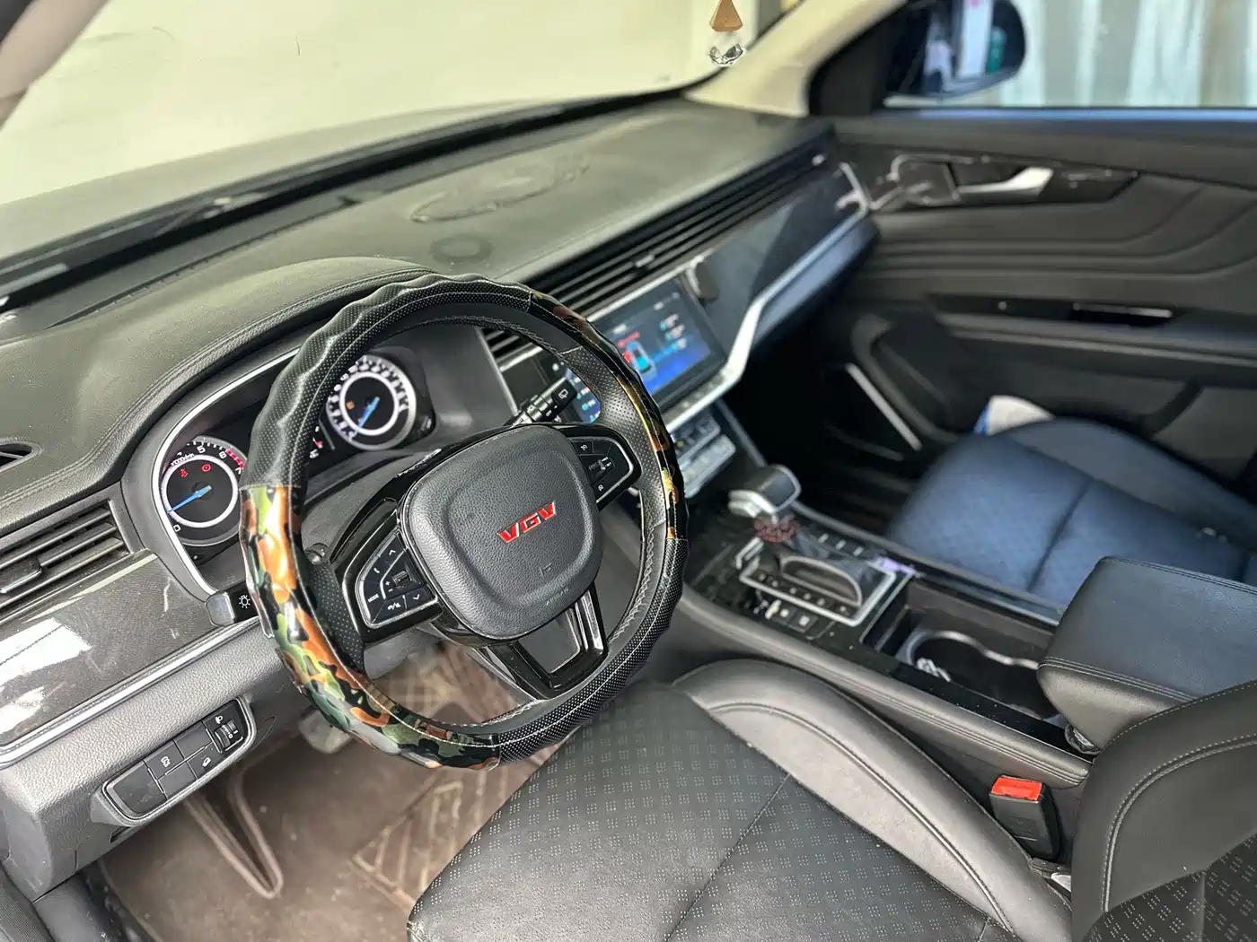 Sinotruk VGV VGV U70 2020 2020 Model 1.5T Auto Smart Elite 7-Seater