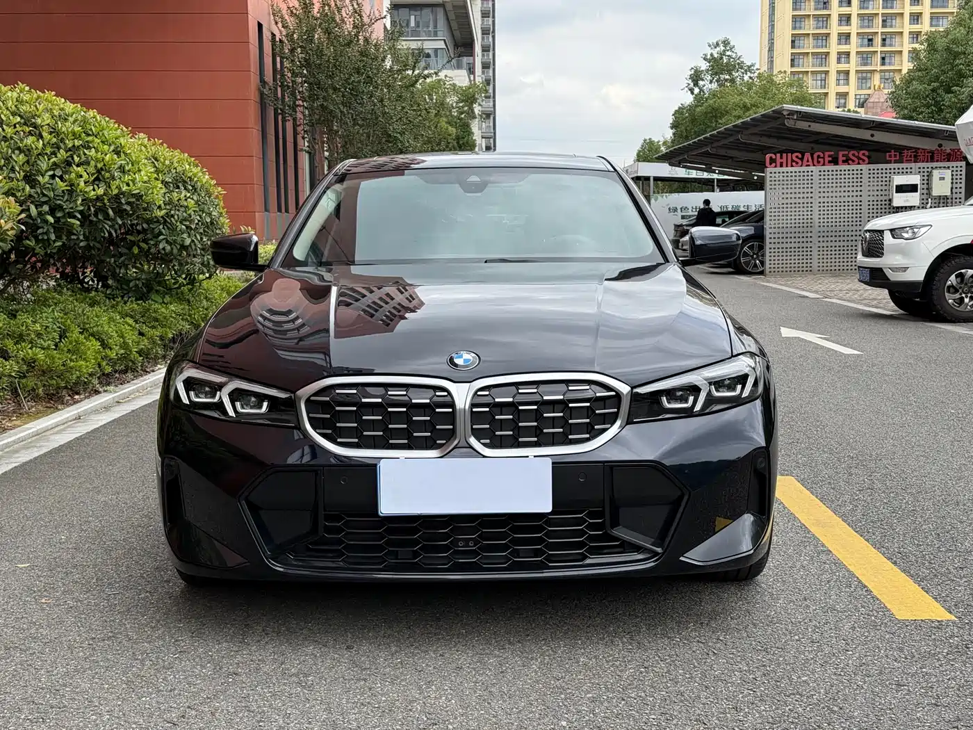 BMW 3 SERIES
