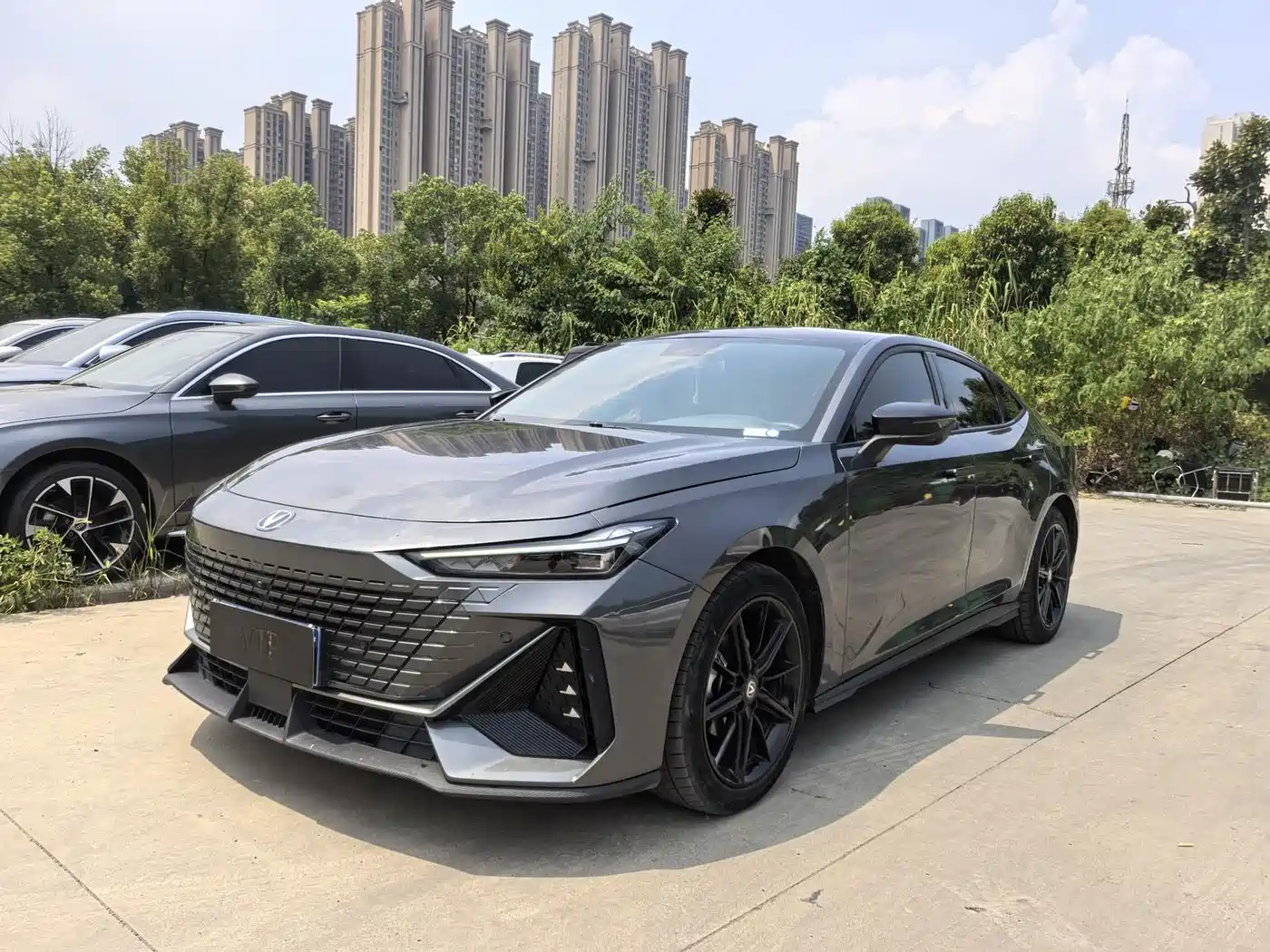 Changan UNI-V 2022 2022 1.5T Premium Model
