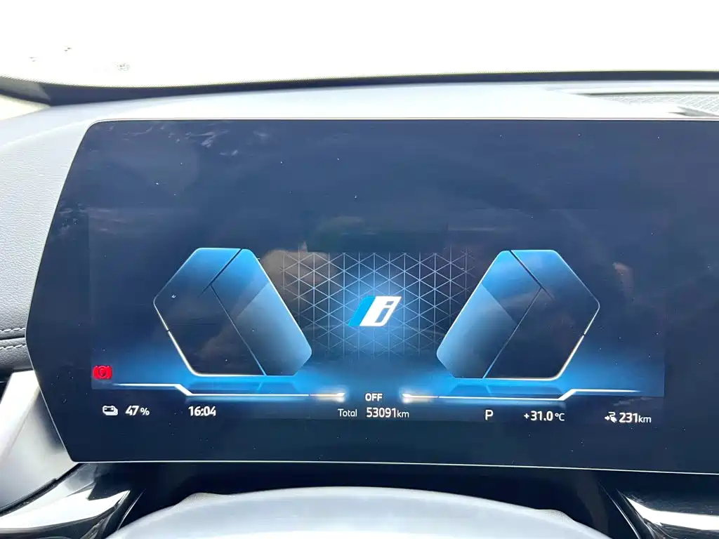 2025 BMW iX1