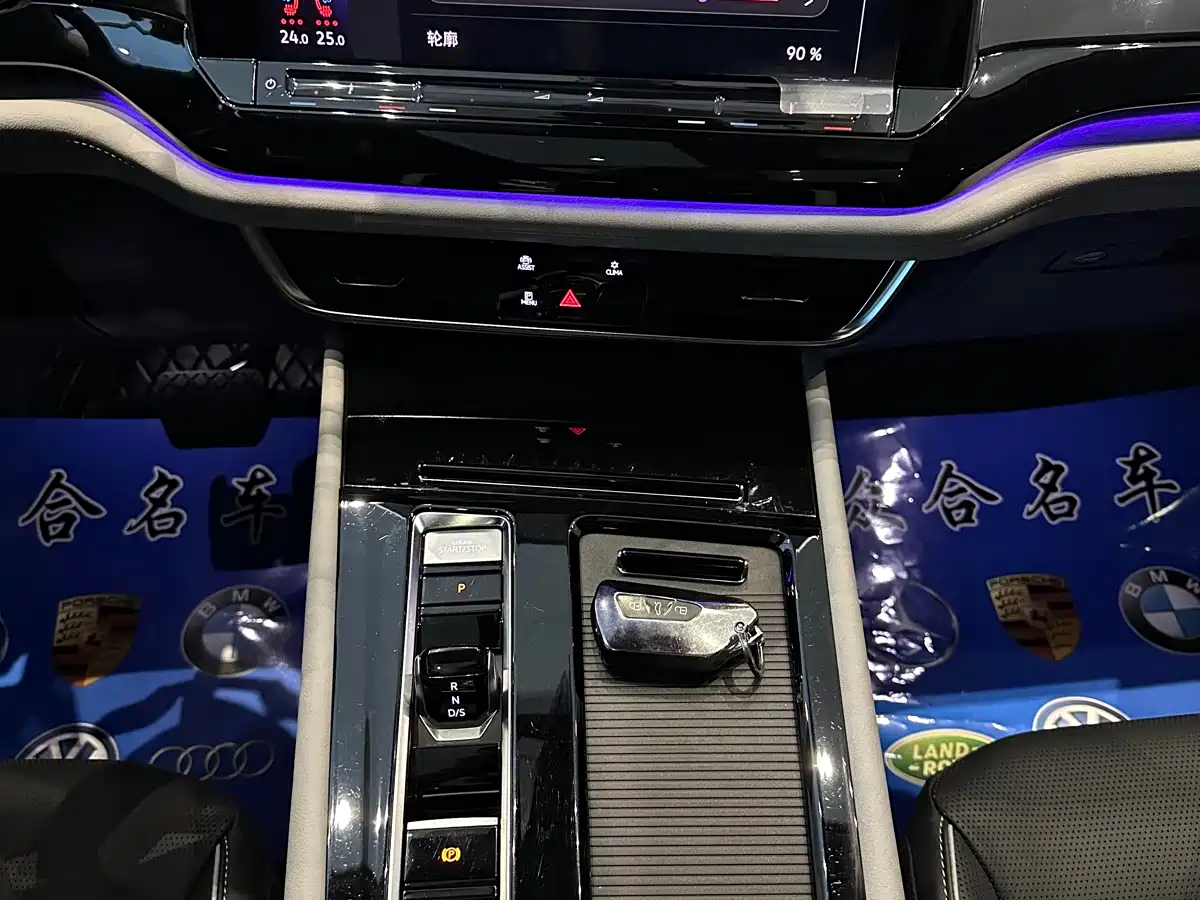 Volkswagen Teramont 2024 380TSI 4WD Dragon Glory Edition фото 11