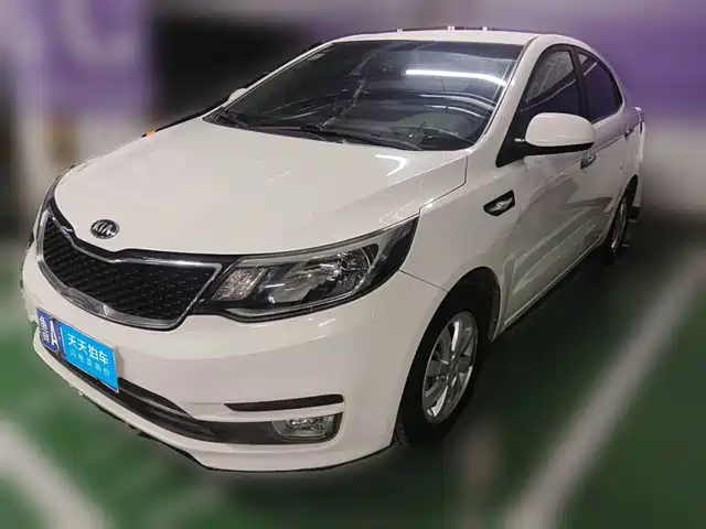 Kia K2 2015 Sedan 1.4L MT GLS — фото 1