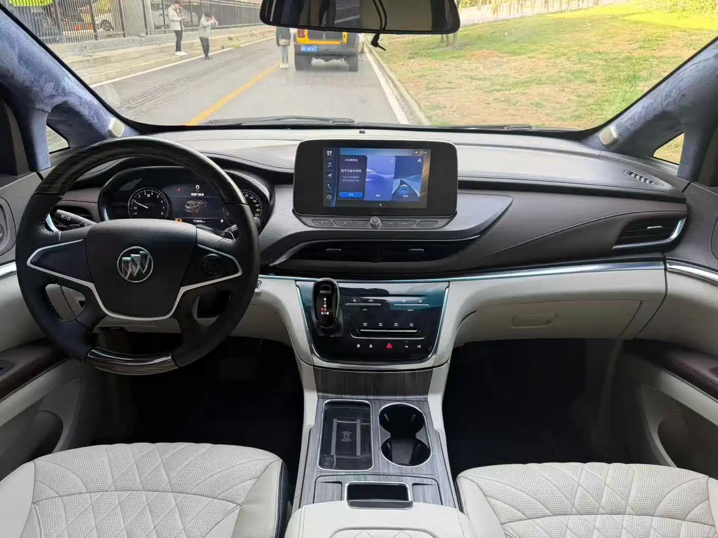 Buick GL8 2022 Land Business Class 652T Comfort фото 9