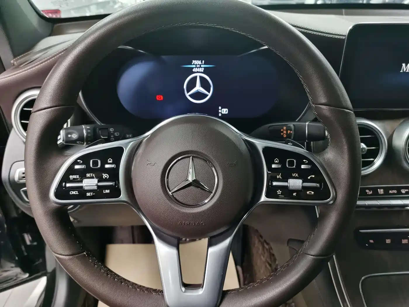 Mercedes-Benz GLC 2021 GLC 260 L 4MATIC Luxury фото 10