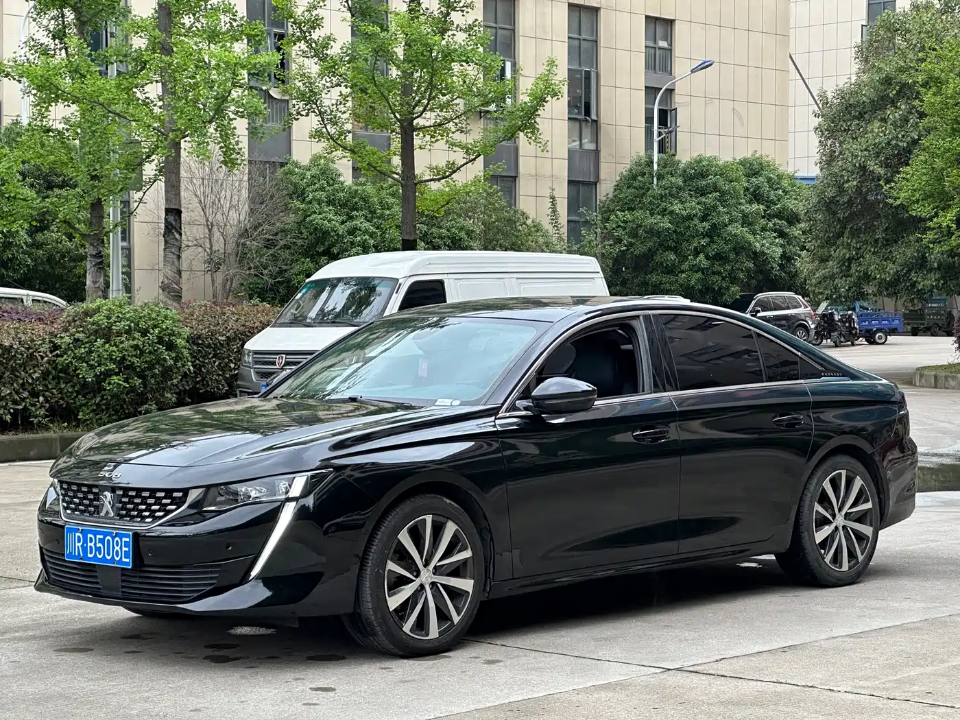 PEUGEOT 508