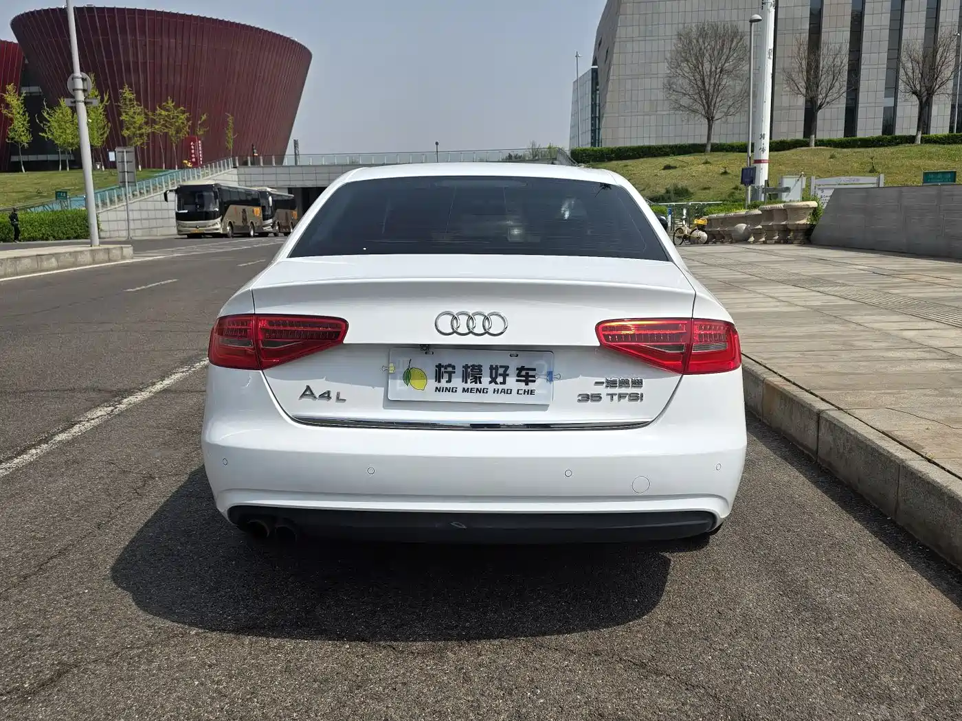 Audi A4L 2013 35 TFSI Automatic Comfort фото 9