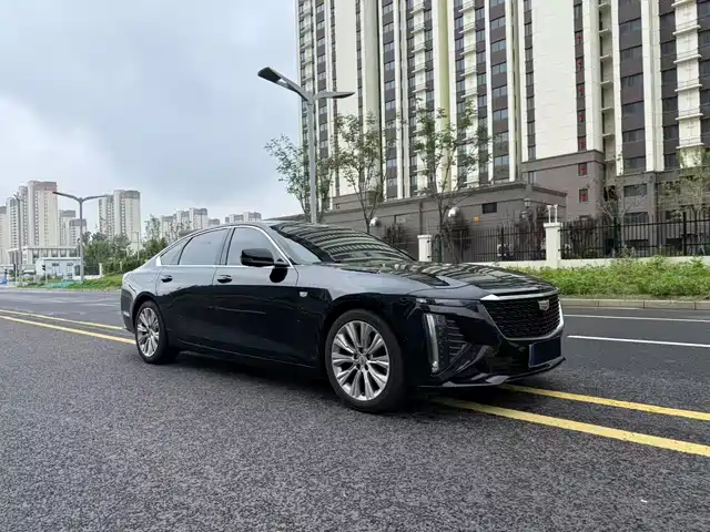 Cadillac CT6 2023