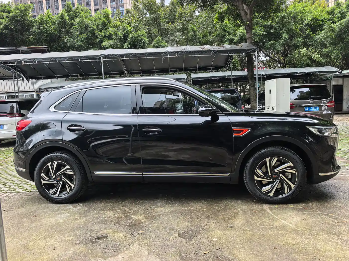 Hongqi HS5 2022 2.0T Smart Connect Premium Edition фото 12