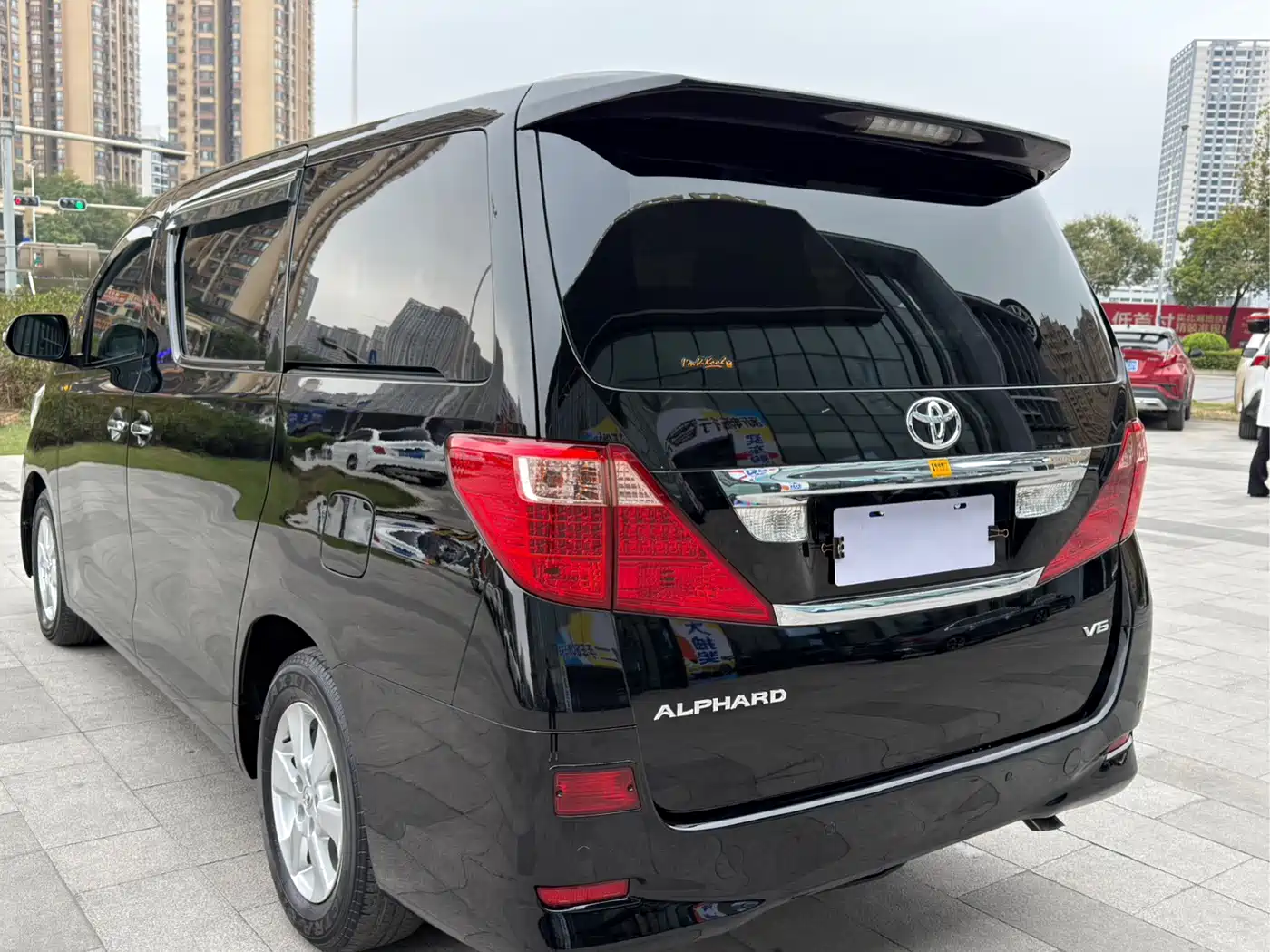 Toyota Alphard 2011 2011 3.5L Luxury Edition