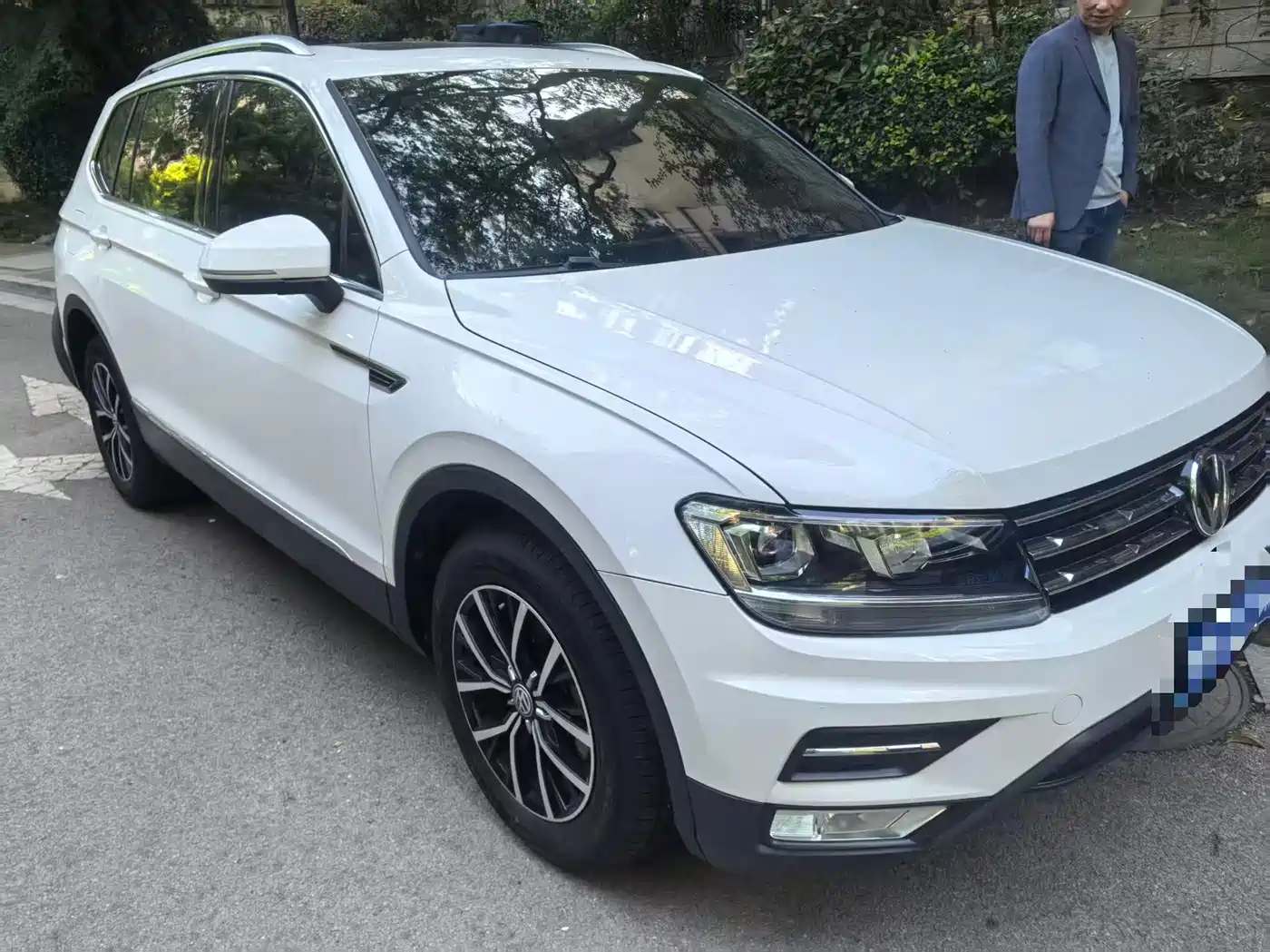 Volkswagen Tiguan L 2018 Facelift 330TSI Automatic 2WD Luxury Edition фото 17