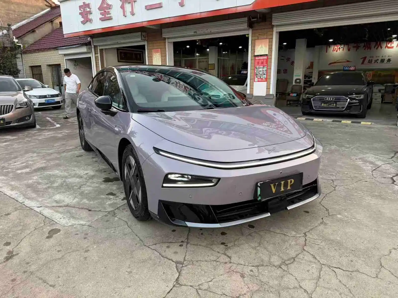Photo 1 - XPeng P7+