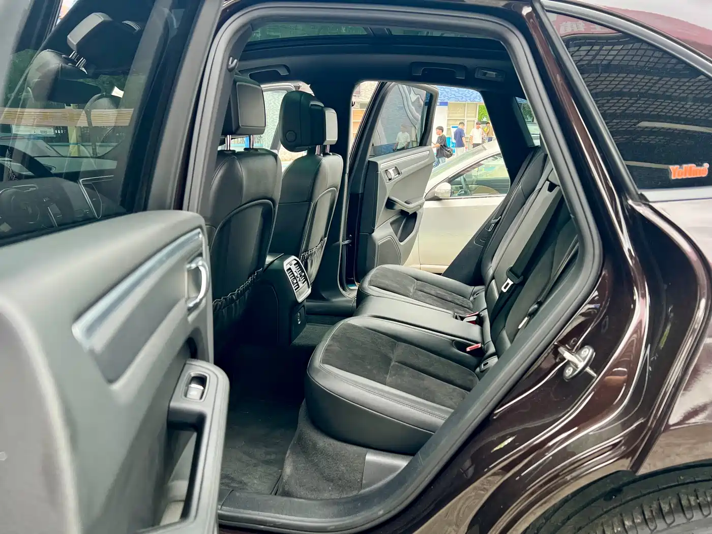 Porsche Macan 2017 Macan 2.0T фото 15