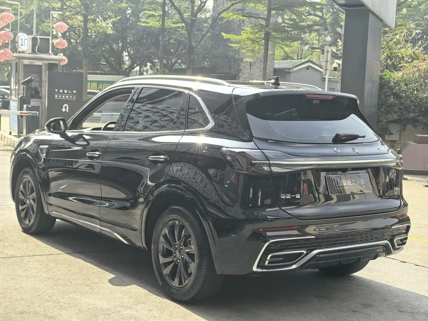 Hongqi HS5 2023 2.0T Flag Enjoy Pro Edition фото 15