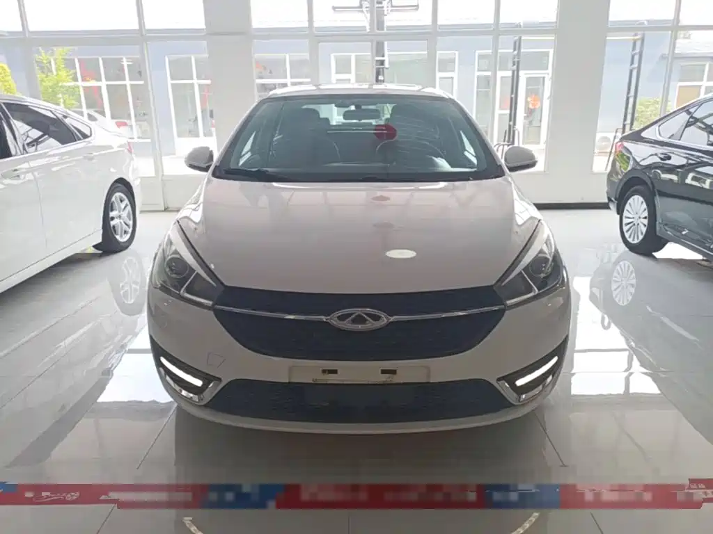 Фото 3 - Chery Arrizo 5