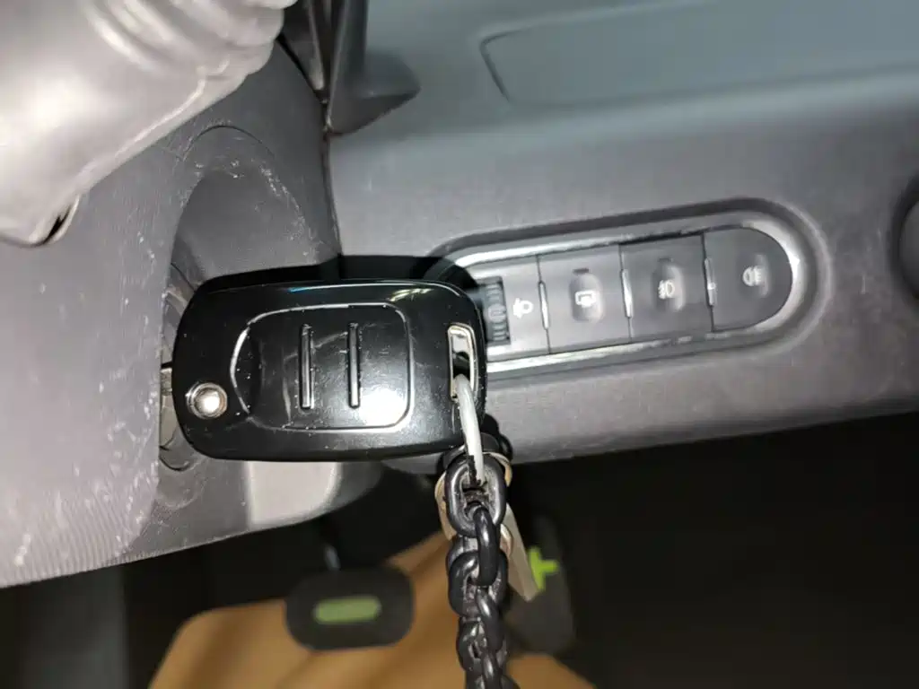 Фото 9 - Baojun E100