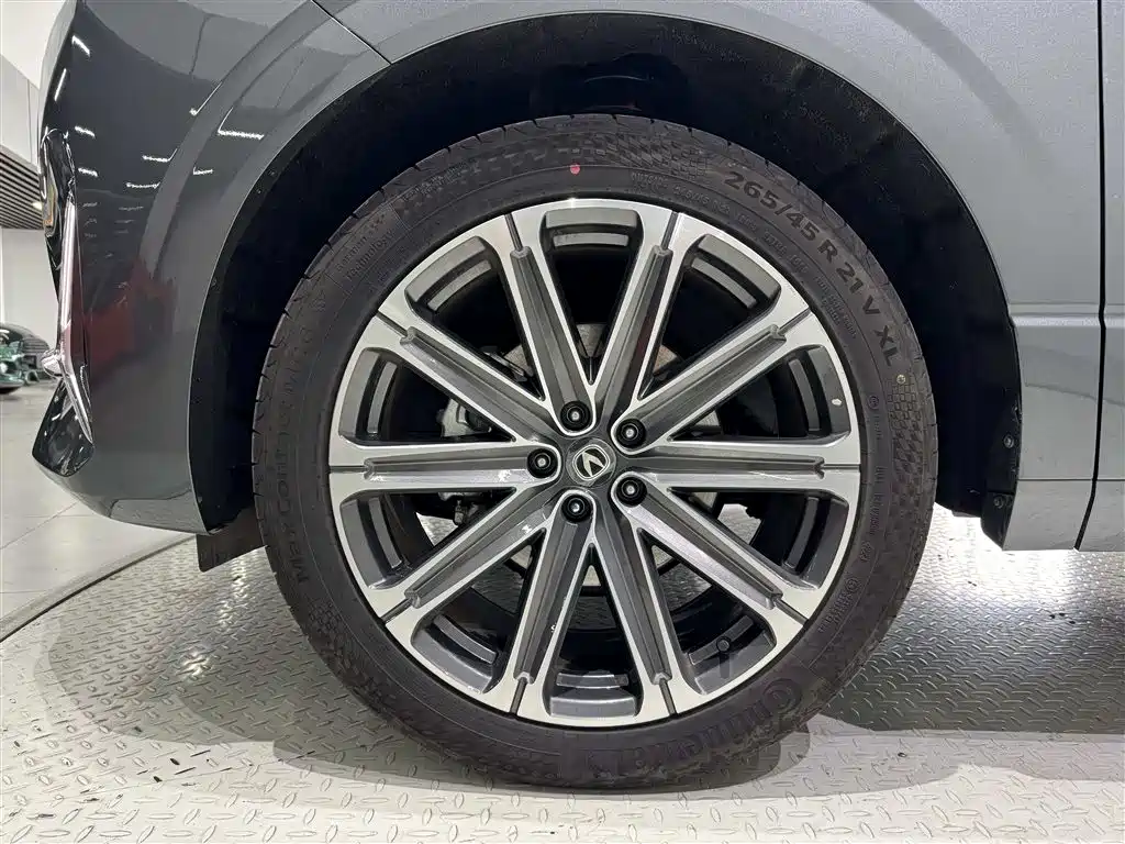 Changan UNI-K 2025 2024 2.0T FWD Global Edition
