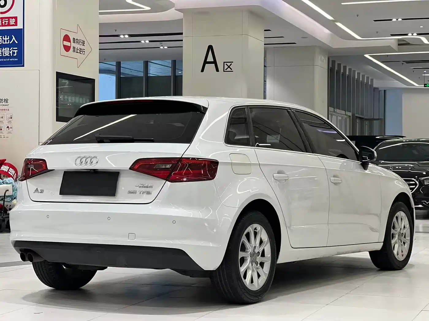 Audi A3 2016 Sportback 35 TFSI Progressive фото 13