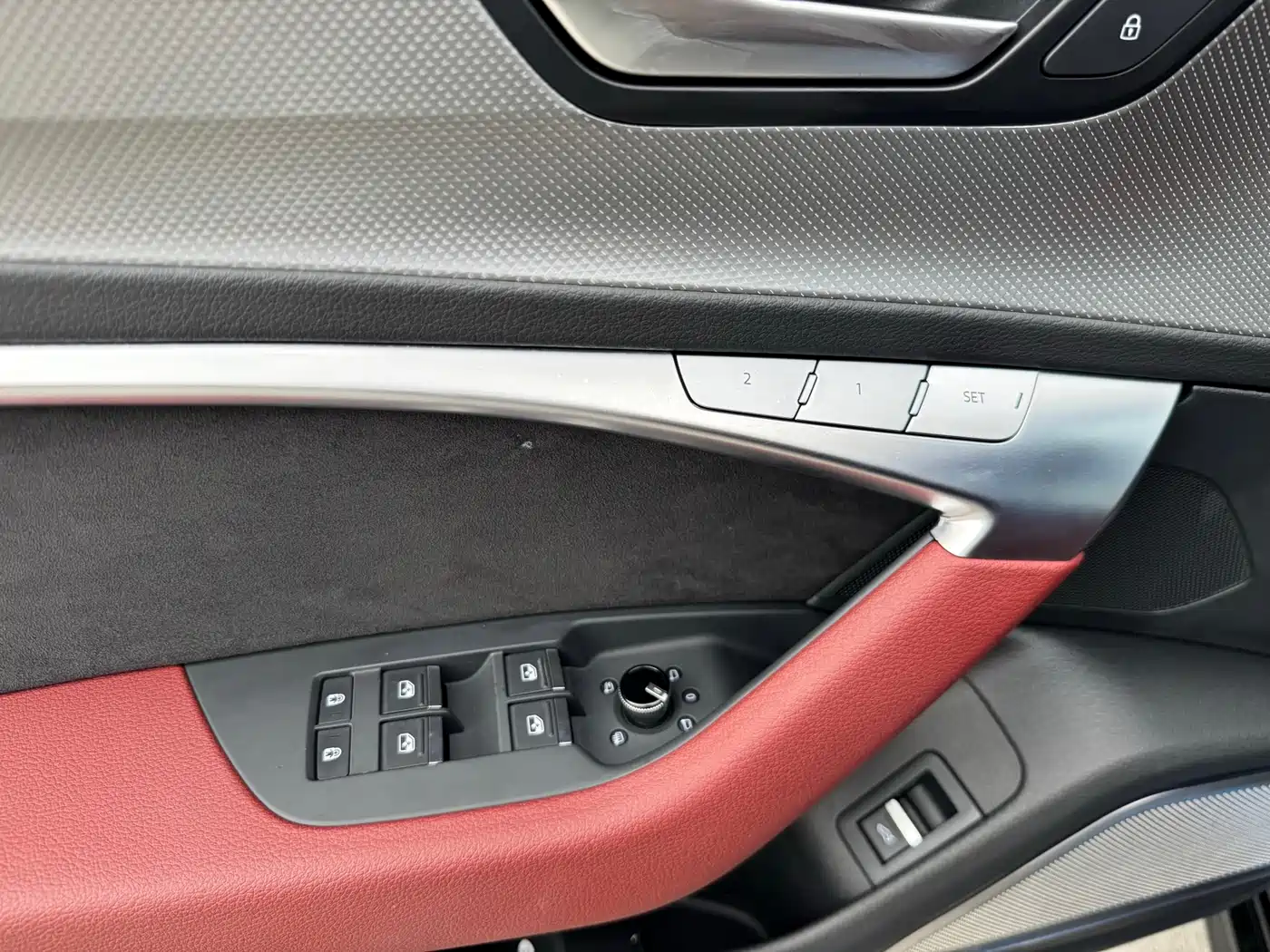 Audi A7L 2024 45 TFSI quattro S-line Black Warrior Edition фото 9