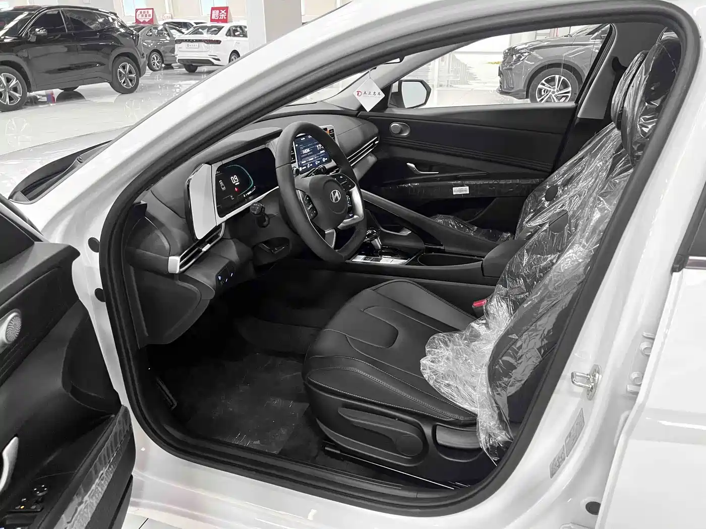 Hyundai Elantra 2026 2023 1.5L CVT GLX Elite Edition
